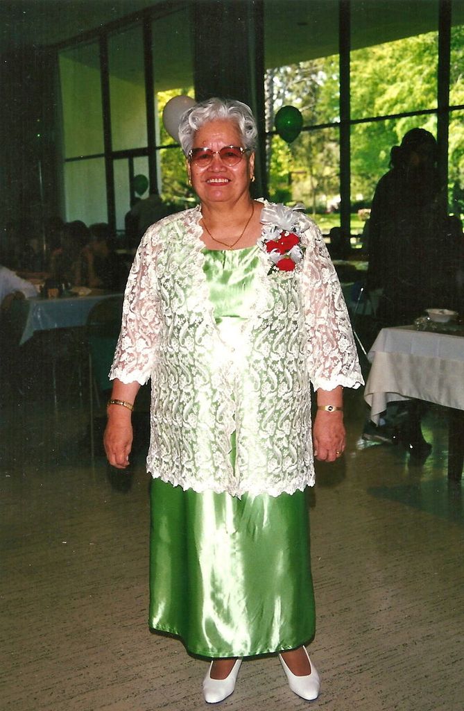 Raymunda Otec Naval