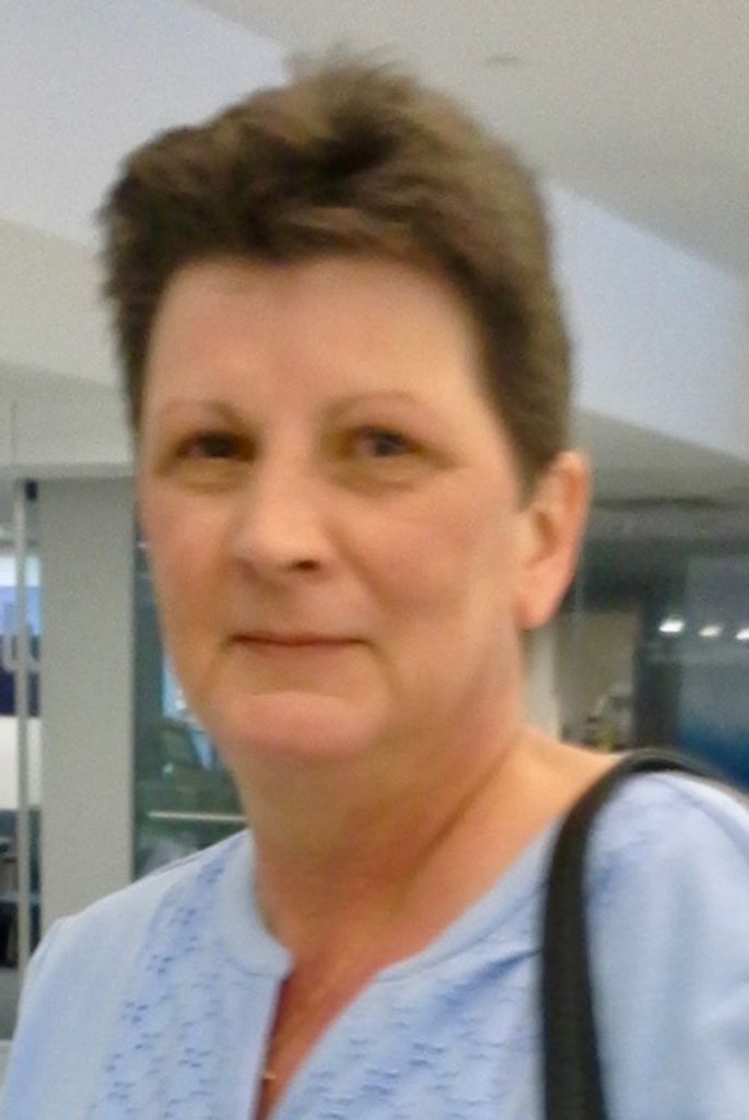 Marie Ellen Robbins Profile Photo