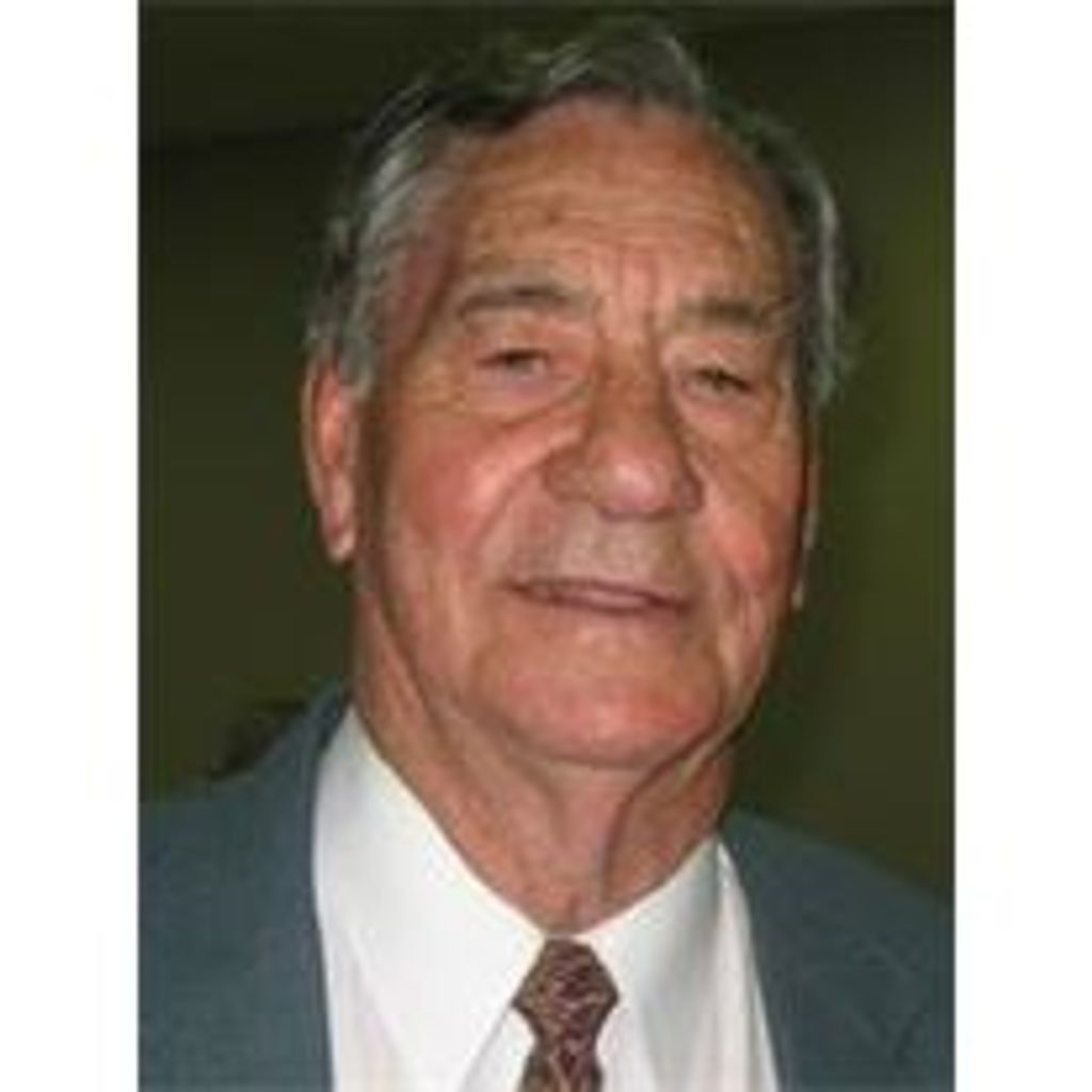 Kenneth Gray