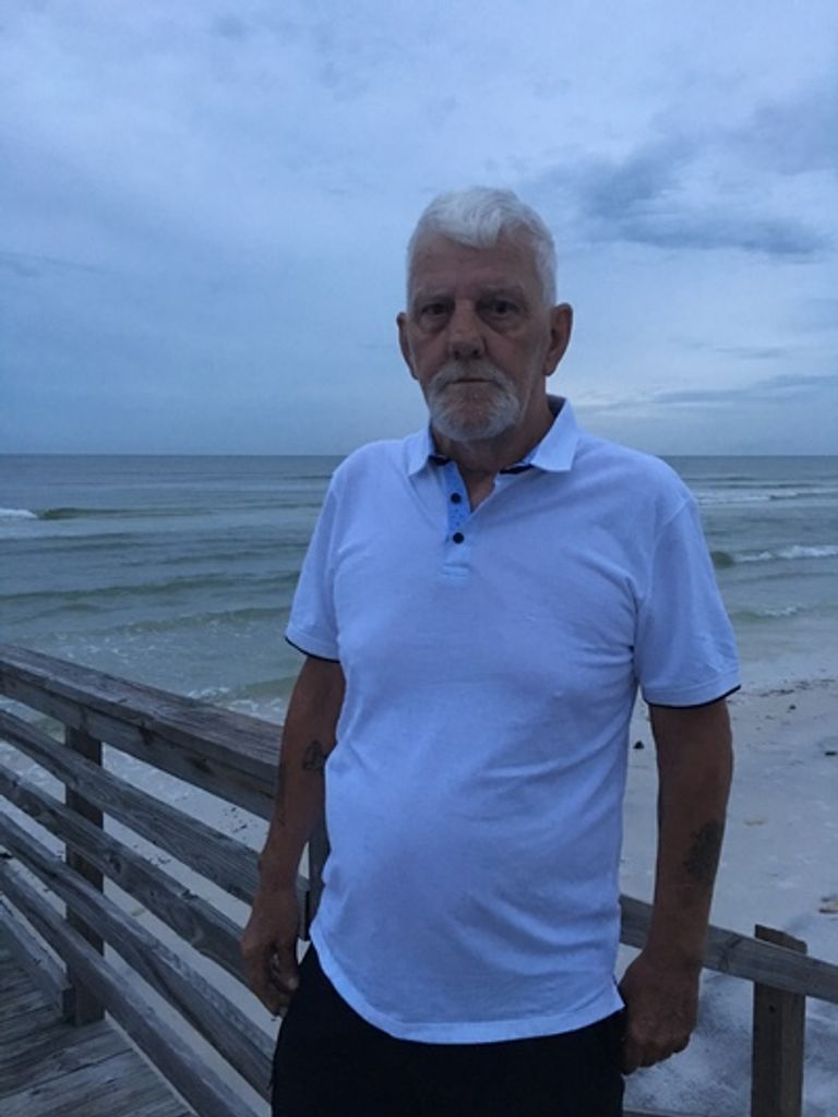 Roy Lewis Profile Photo