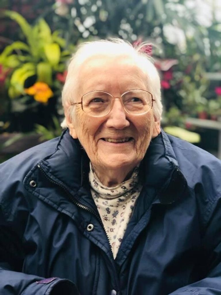 Nora O'Neill Profile Photo