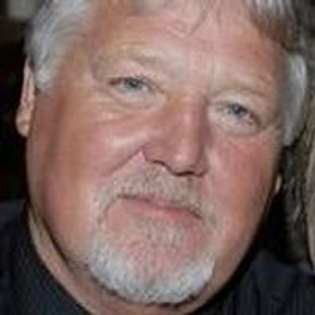 Michael Ray Walker
