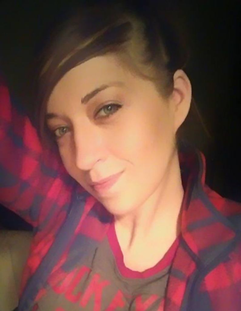 Hailey Brook Lewis Profile Photo