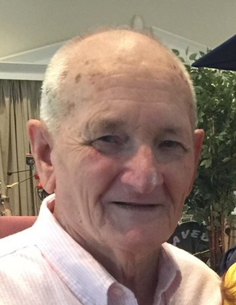 Thomas "Roy" Dennis
