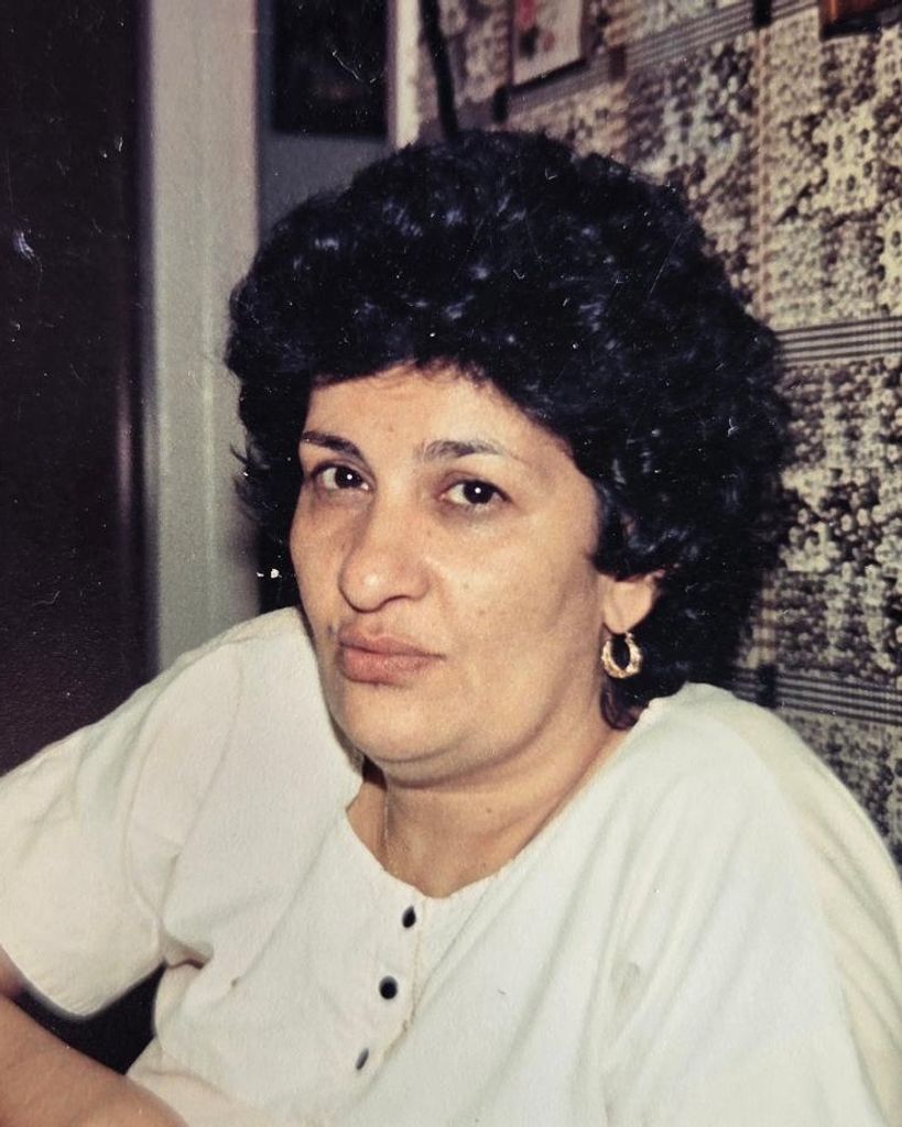 Louise Ann Fisher Profile Photo