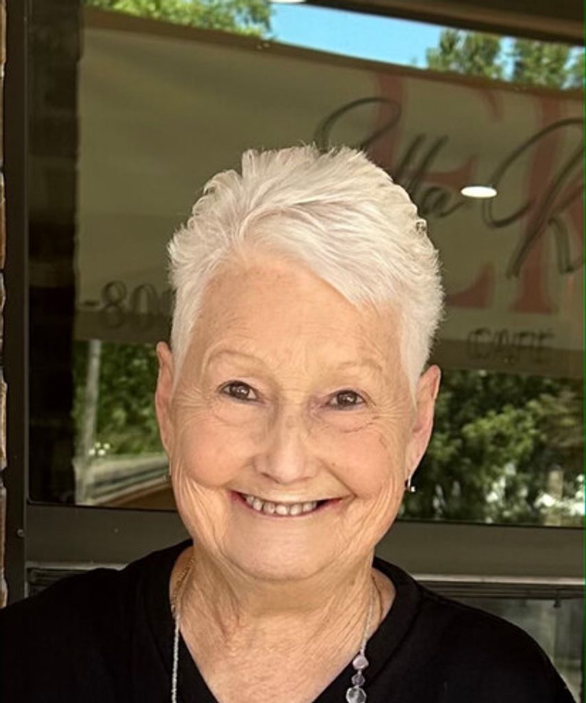 Mary Lee Ferguson Profile Photo