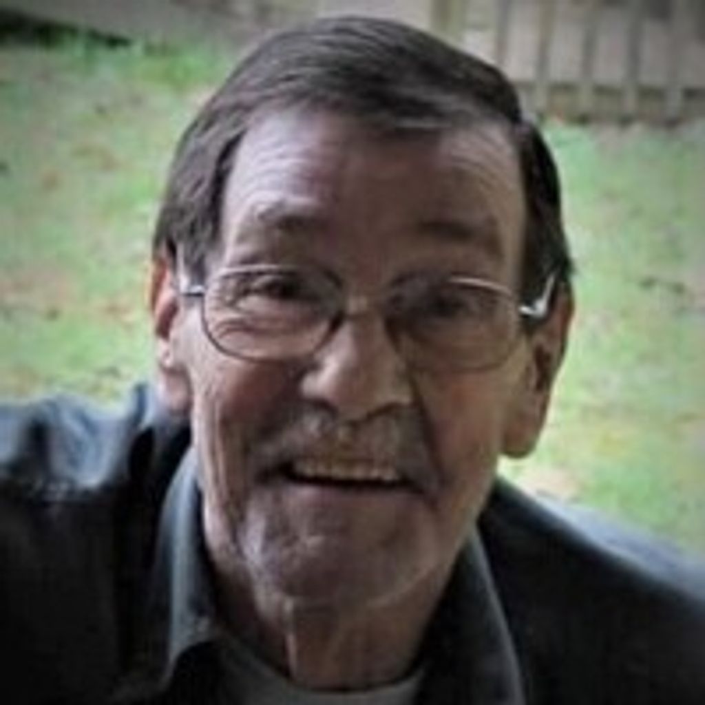 Steve Lewis
