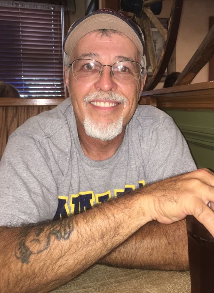 Chuck Edward Levi