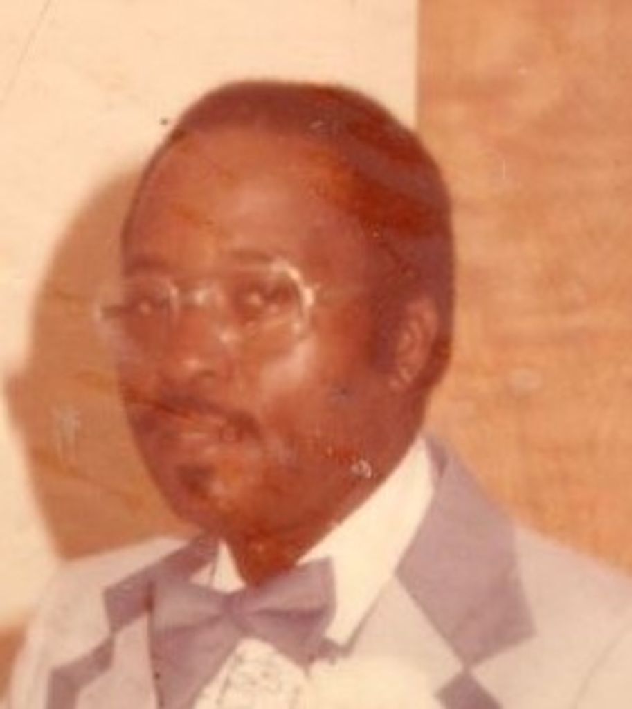 T J Moore Profile Photo
