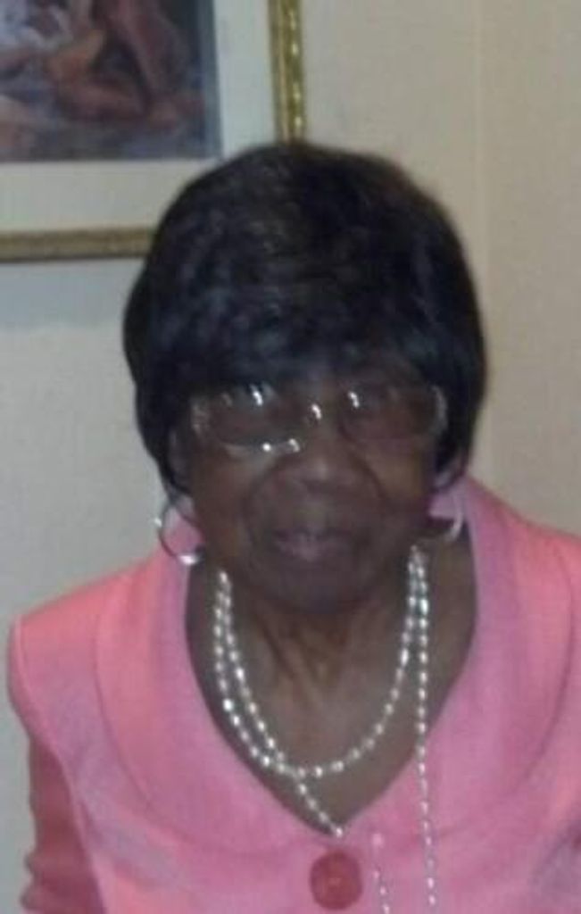 Lois Lee Strickland Profile Photo
