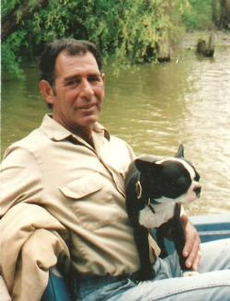 Alden Dale Mouille Profile Photo