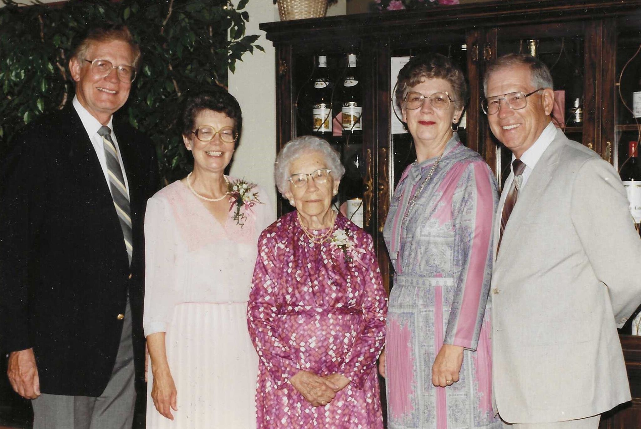 Marilyn J (Johnston)  Linker photo gallery image 65 of 65