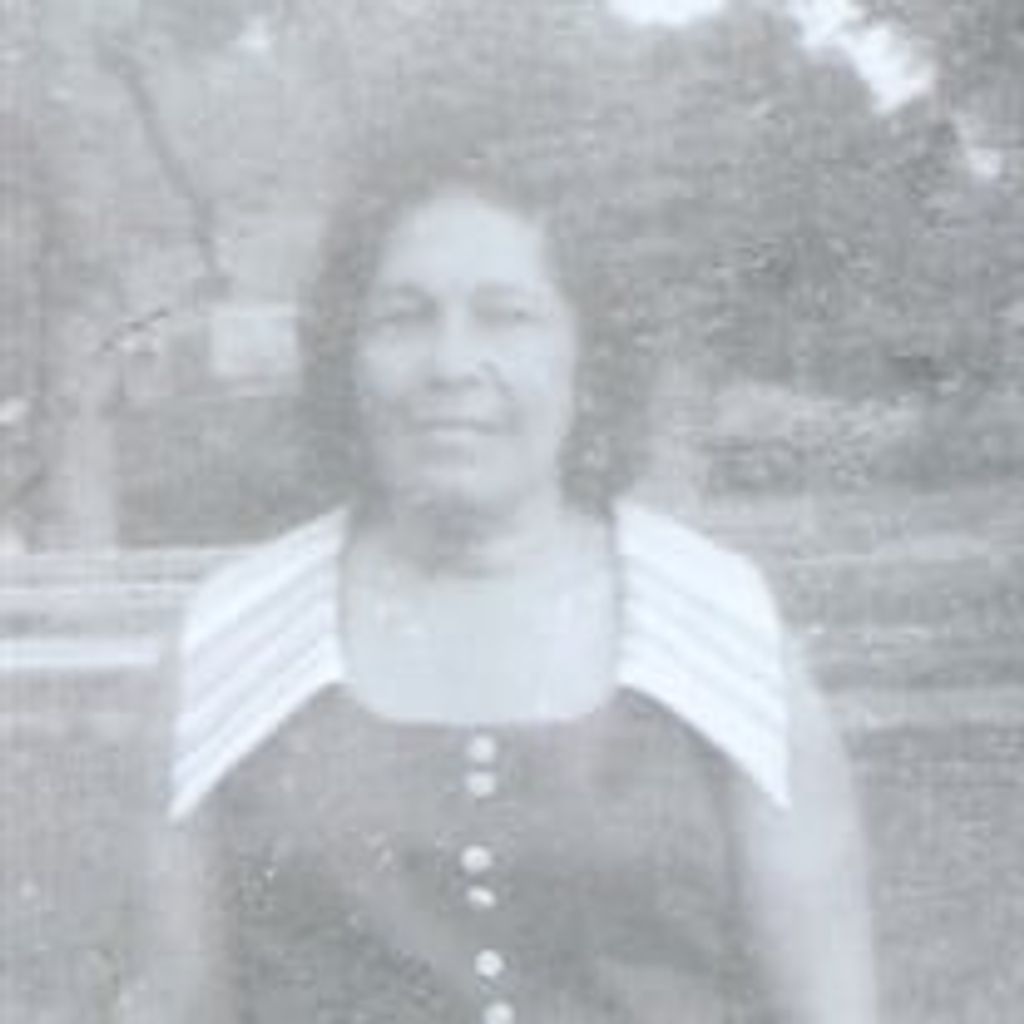 Lucia E. Colon