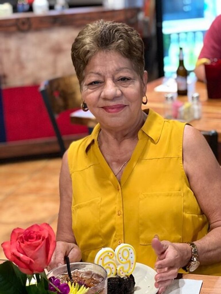 Delma Deleon Profile Photo