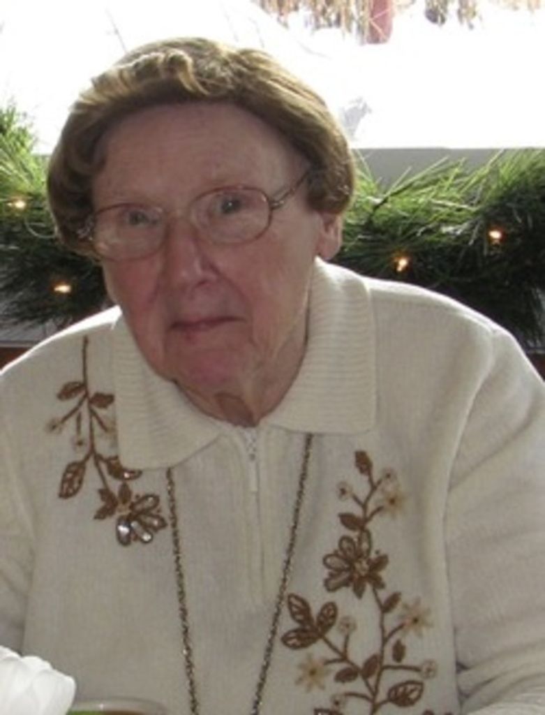Elaine M Peverly