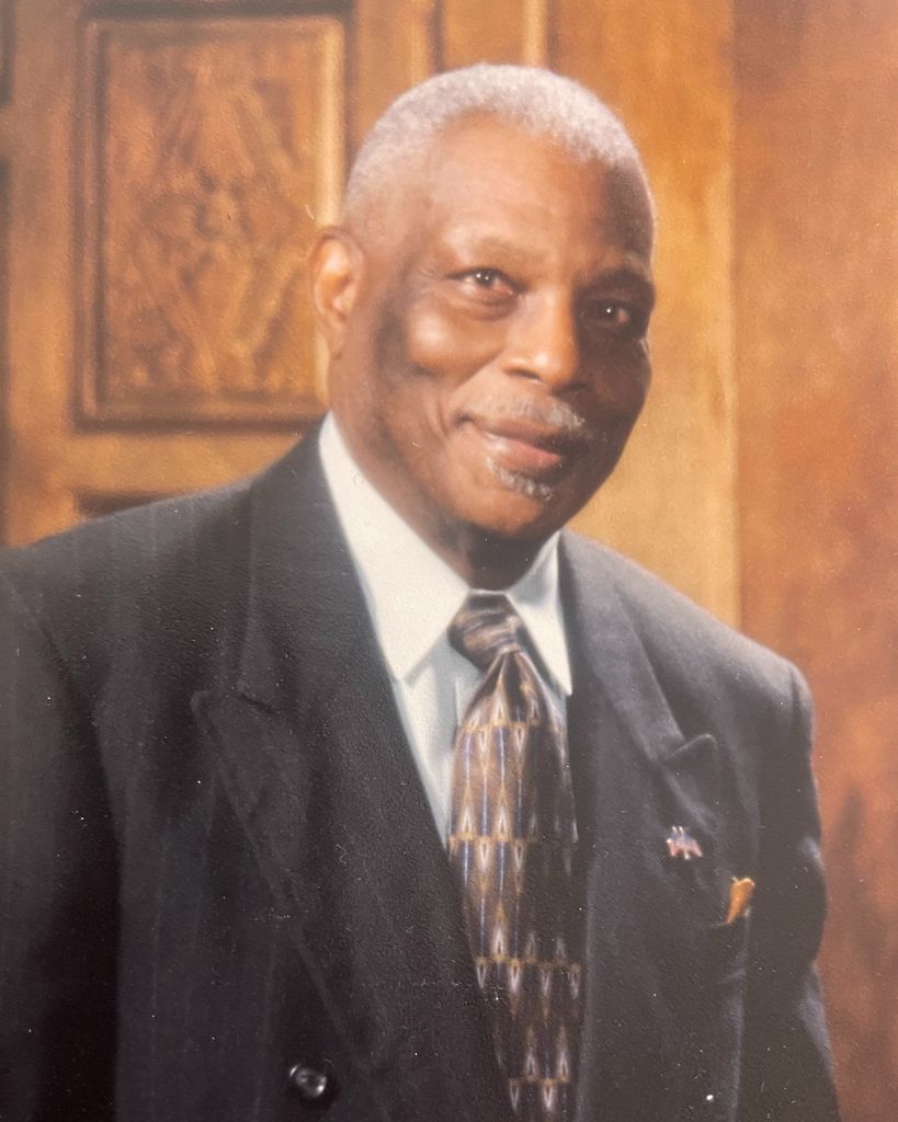 Lloyd Edward Chandler