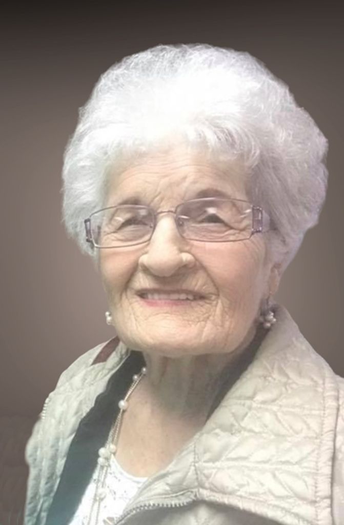 Coy Mae Williams Moore Profile Photo