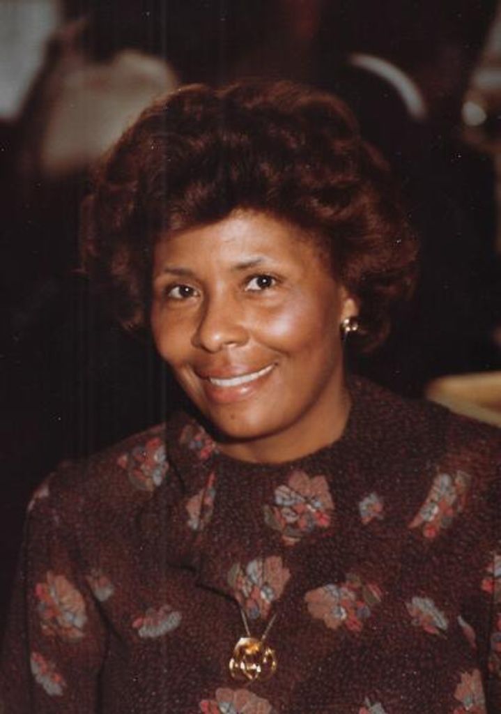 Gladys Woods Profile Photo