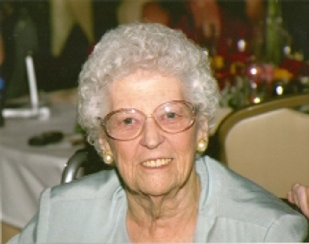 Evelyn  L. Agee