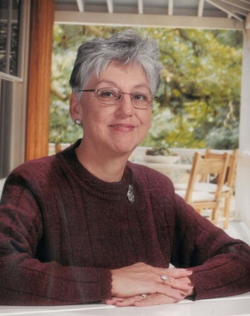 Maria De Lurdis Ibarra Profile Photo
