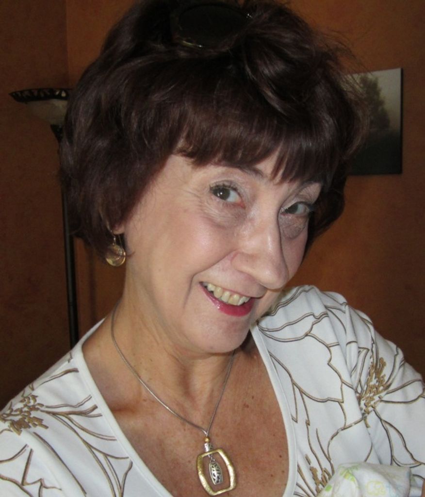 Linda M. (Sipulski)  Godlewski