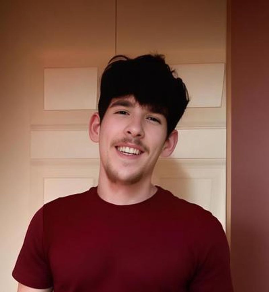 Michael Hudson Gray Profile Photo