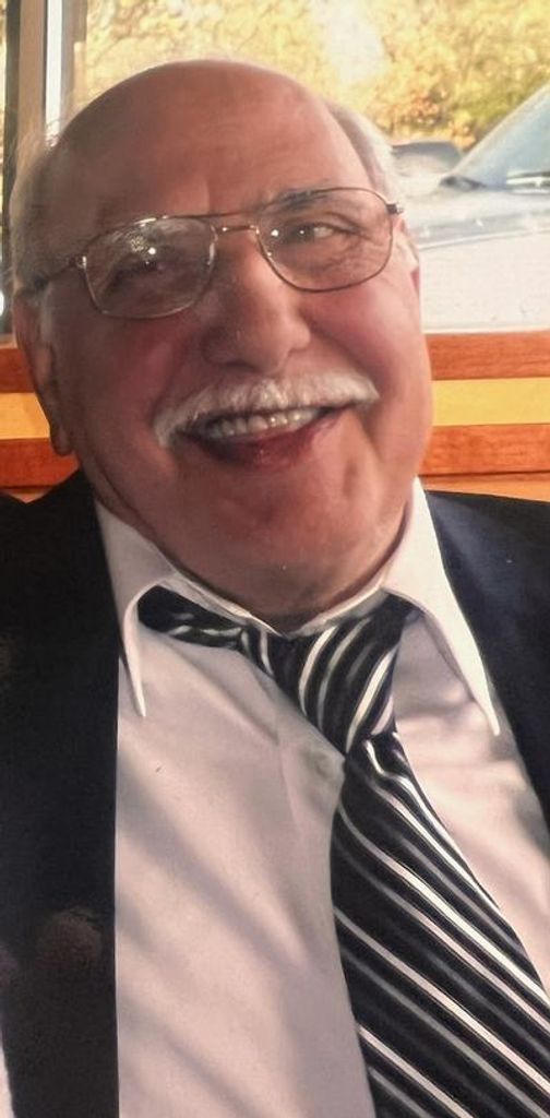 Konstantinos Vasilakis Profile Photo