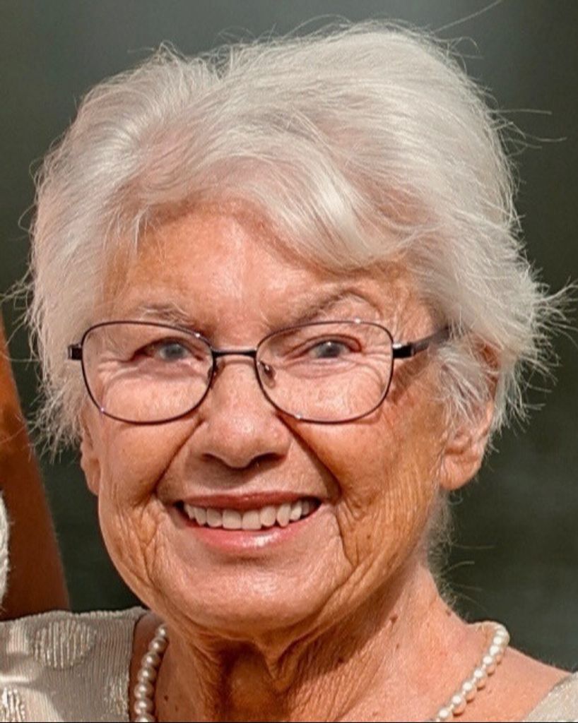 Elaine Veronica Lawrence