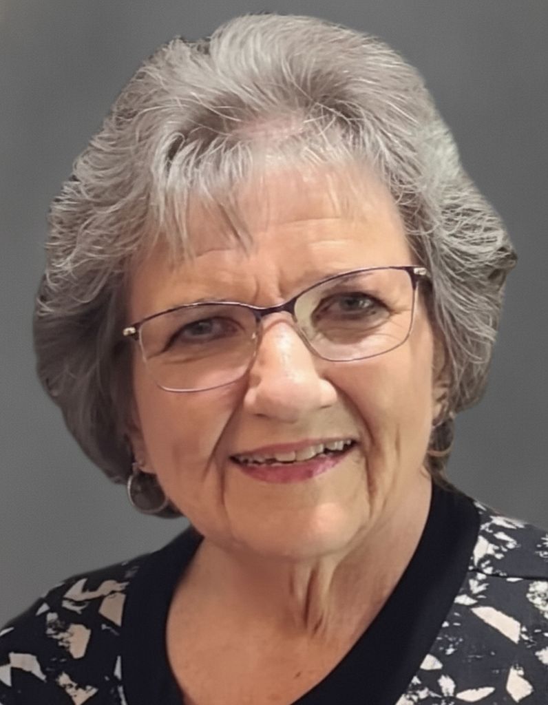 Lynn Holler Poole Profile Photo