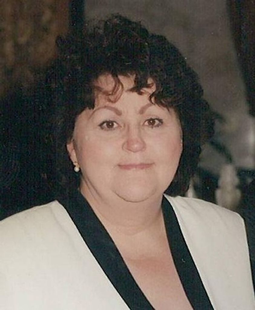 Patricia Cavenas Profile Photo