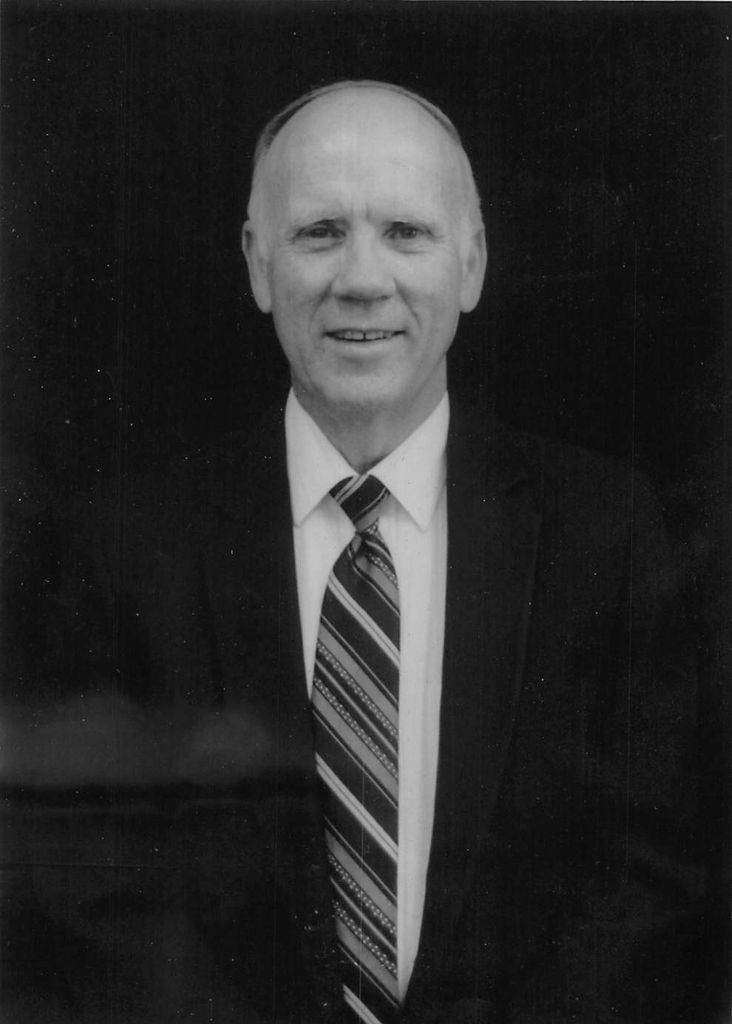 Kenneth Henson