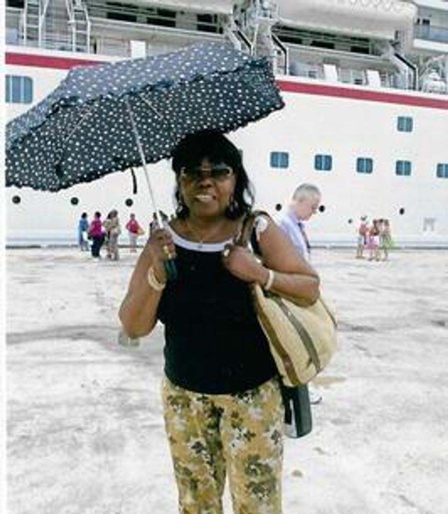 Myrna Gillett Profile Photo