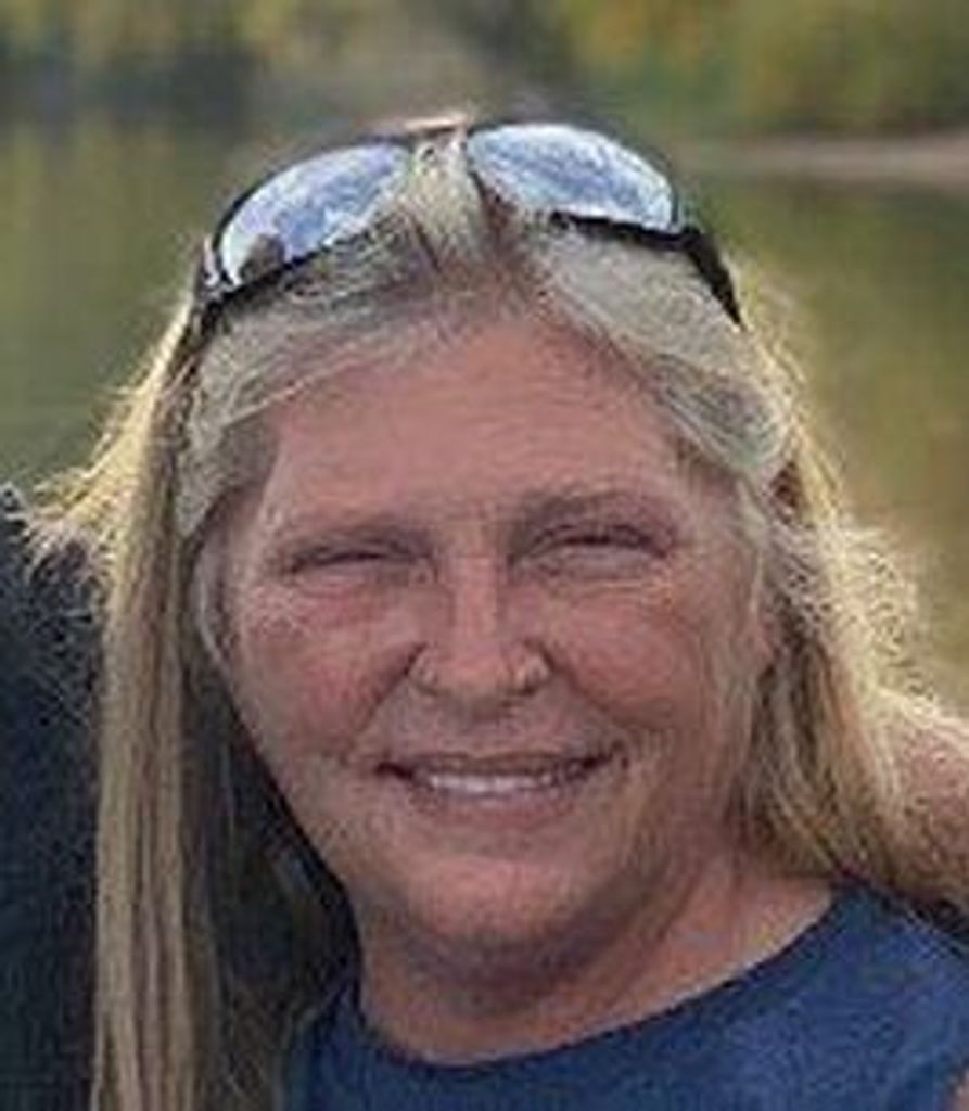 Tammi Hall Profile Photo