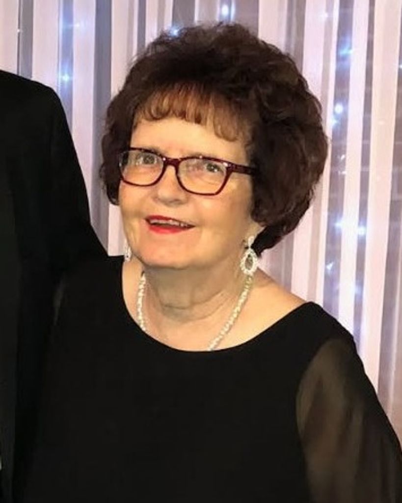 Claudia (Crockarell) Justice Profile Photo