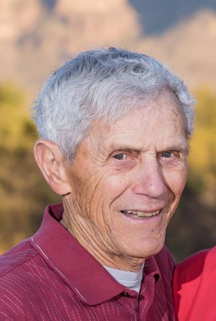 Charles Gibson Profile Photo