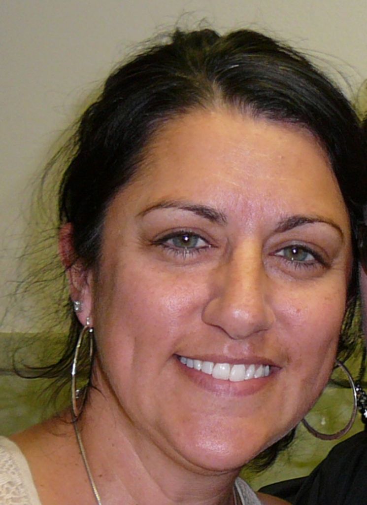Samantha L. Robertson Profile Photo