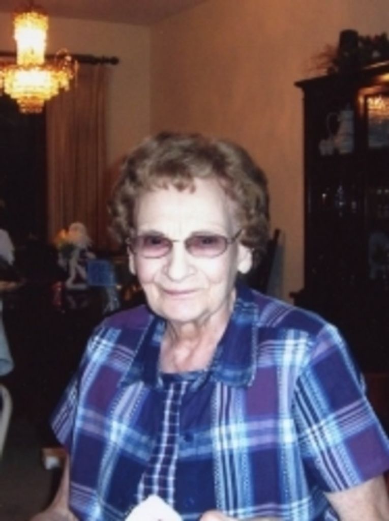 Betty Mae Lund