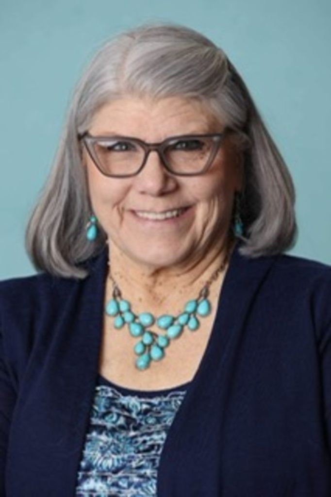 Diane Elaine Macnicol Profile Photo