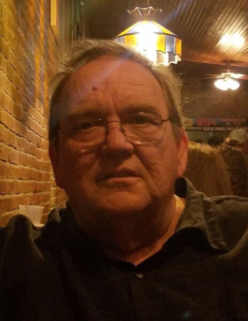 Doyne E Borders Profile Photo