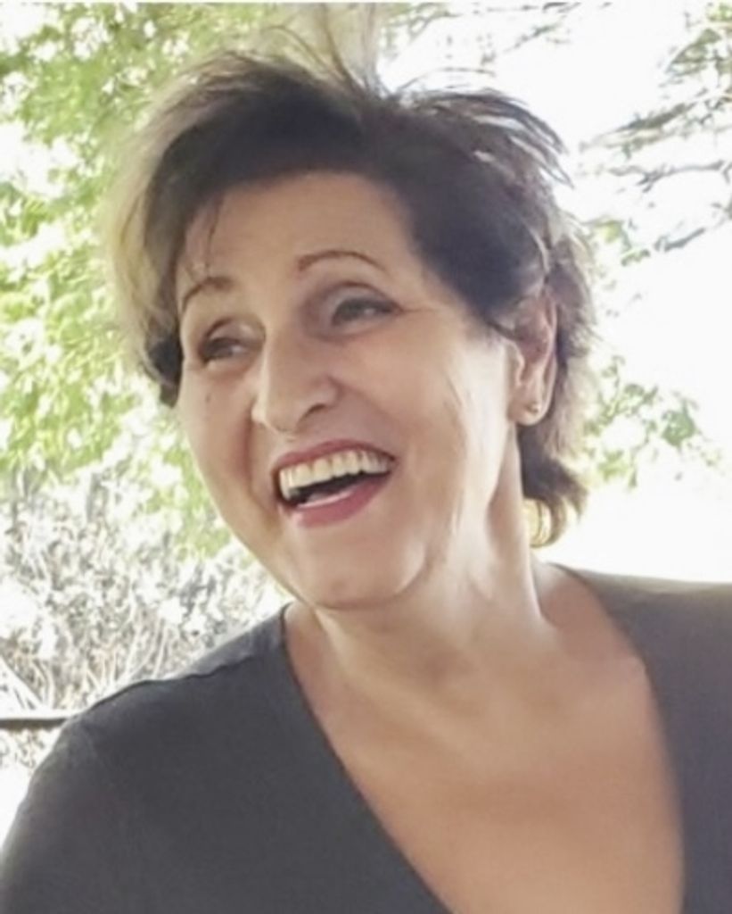 Susan Leger Estilette