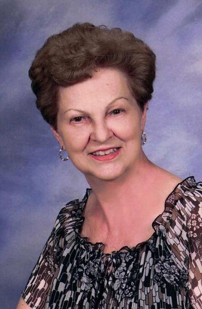 E. Elizabeth "Liz" Kent Profile Photo