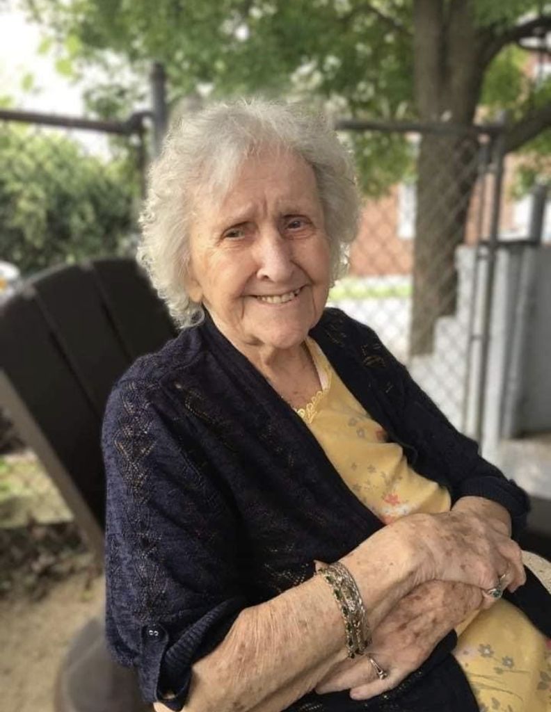 Julia Agnes Matyja-Shaw Profile Photo