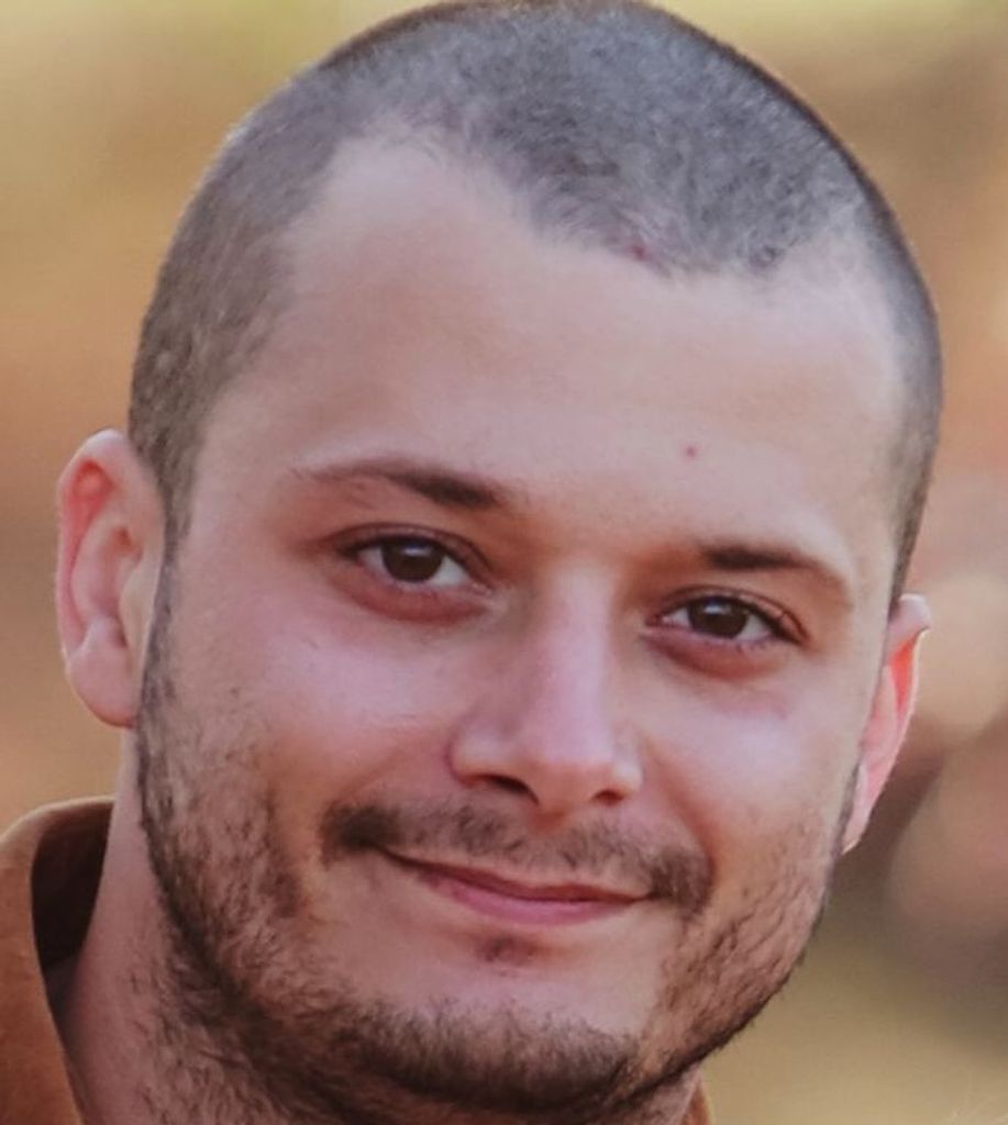 Austin Glynn Carver Profile Photo