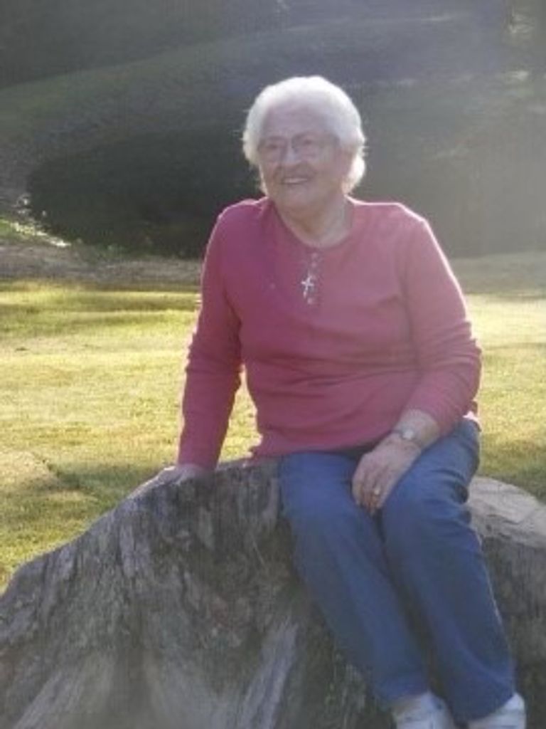 Fredia  Joy (Brown)  Evans Profile Photo