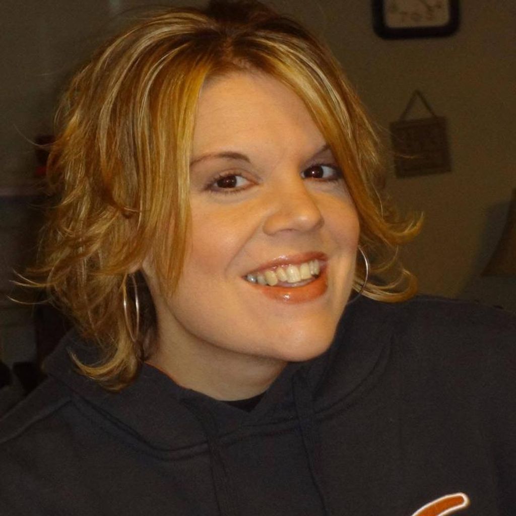 Amanda Lynne Mohr Profile Photo