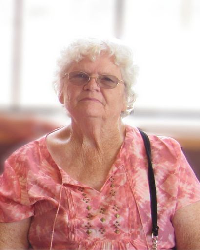 Wilma Louise Luethje's obituary image