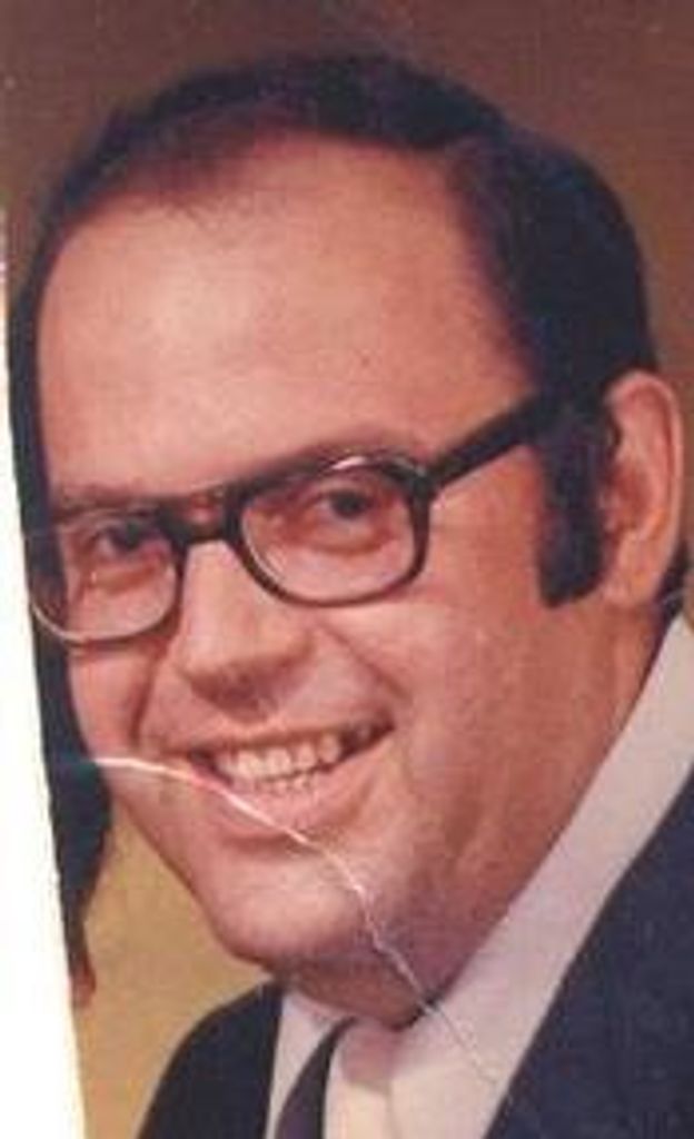 Gilbert "Gil" Scrivani