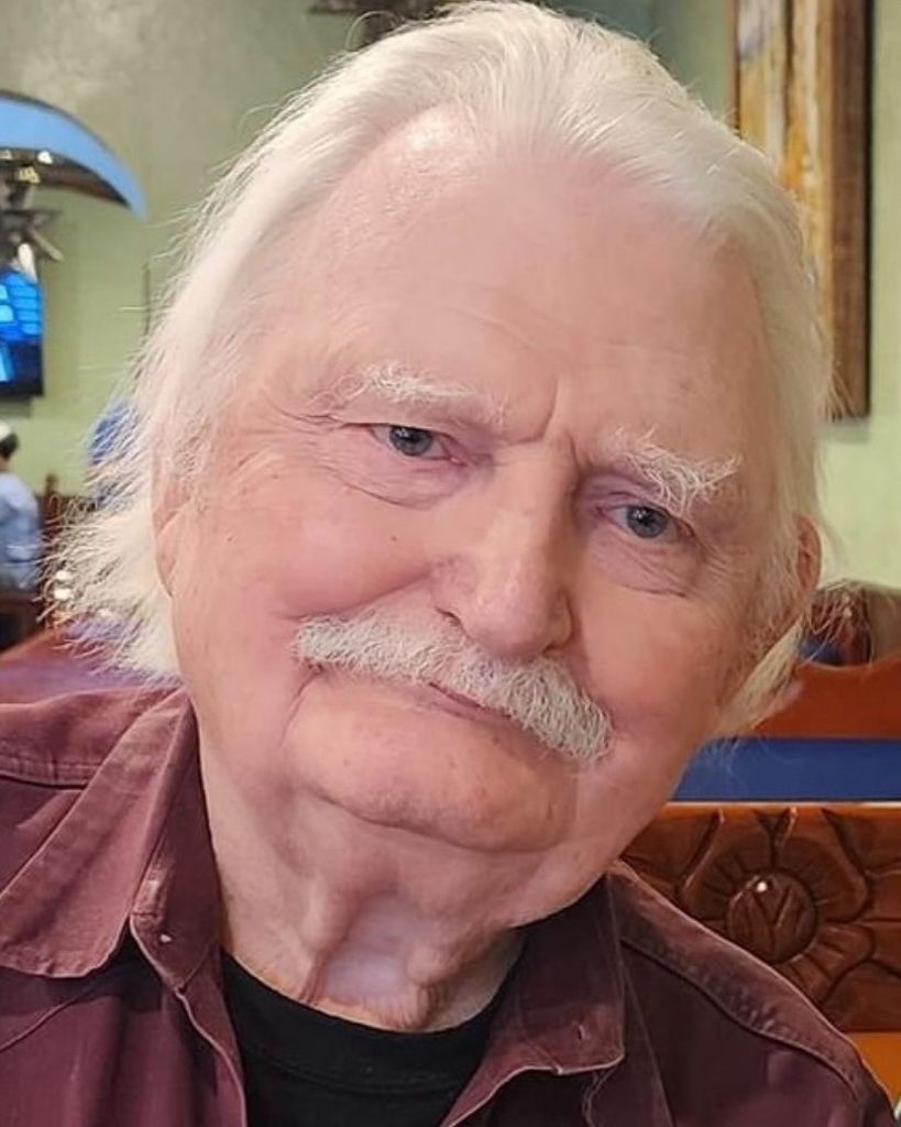 Robert Gene Maxwell Profile Photo