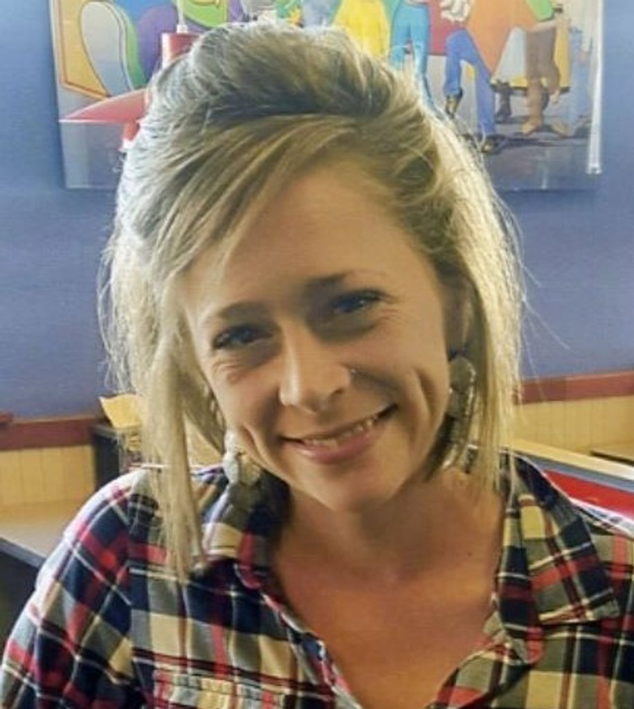 Mrs.  Shannon Nicole Strickland Cashwell, 29