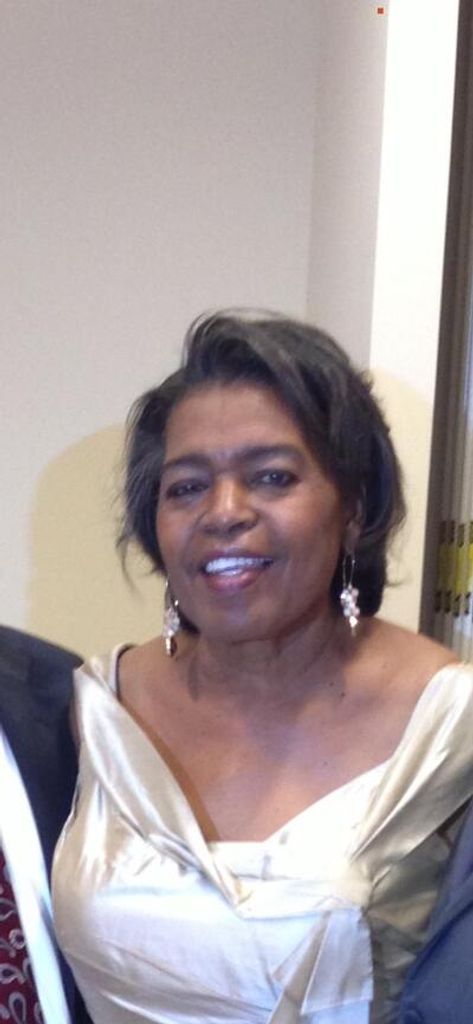 First Lady Dr. Dorothy Nell Washington Profile Photo